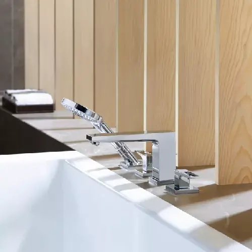 Baterie cada dus cu parghii decupate montaj pe cada 4 gauri HANSGROHE seria METROPOL 74553000 Vezi acum