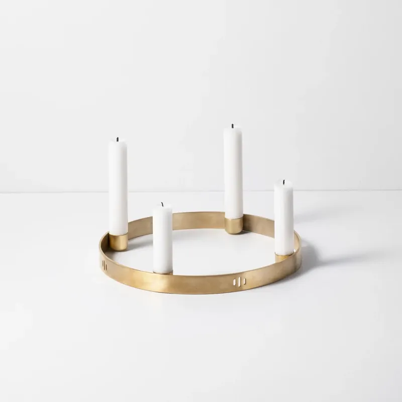 Livrare expres Circle Suport pentru Lumânări Small Brass - Ferm Living