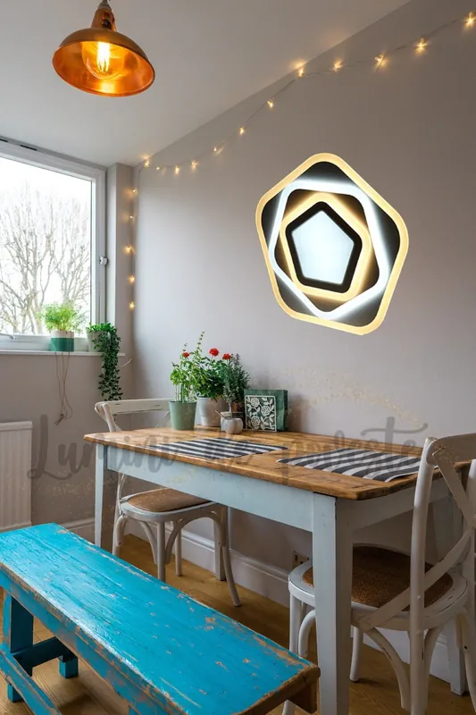 Aplica LED 96W Hexagonal Lichidare de stoc
