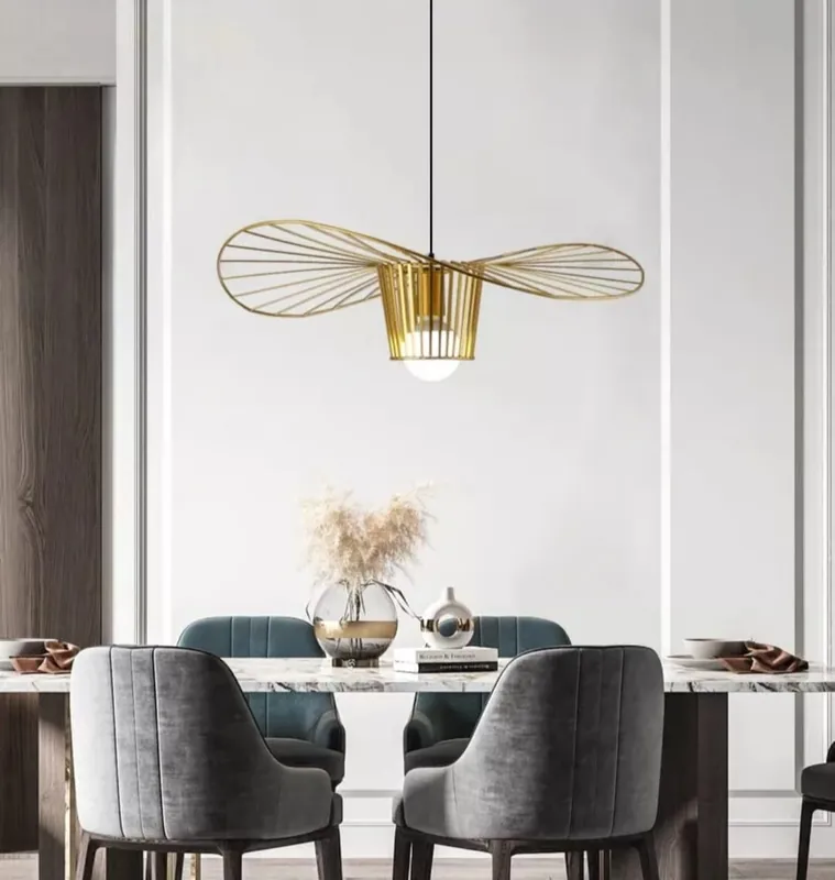 Candelabru E27 Celebrity Gold 60 Mai ieftin