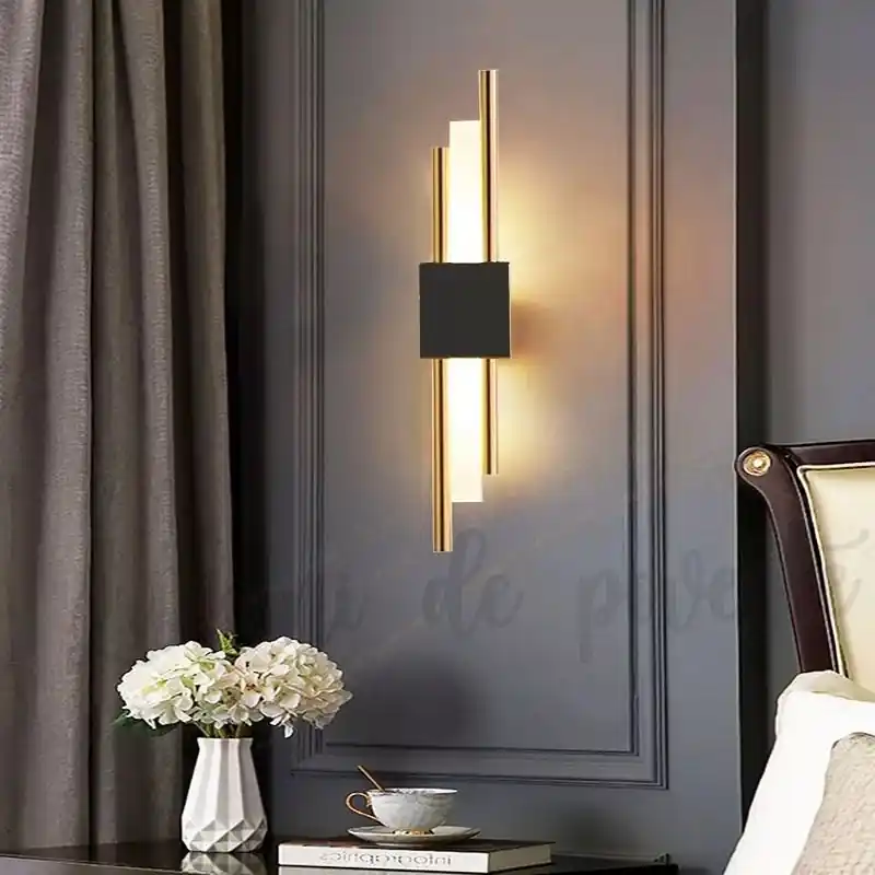 Aplica LED Perete Shape Black Comandă acum