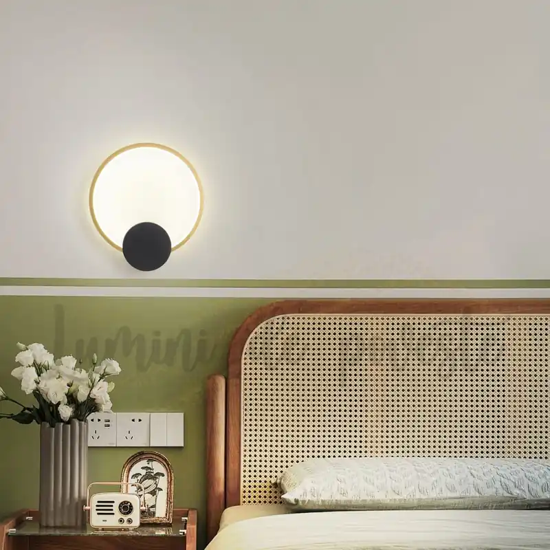 Aplica LED 30W Minimalist Gold Comandă acum