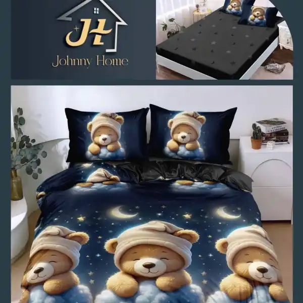 Comandă acum Lenjerie de pat cu elastic 2 persoane bleumarin cu ursulet somnoros 4 piese Policoton fin Johnny Home