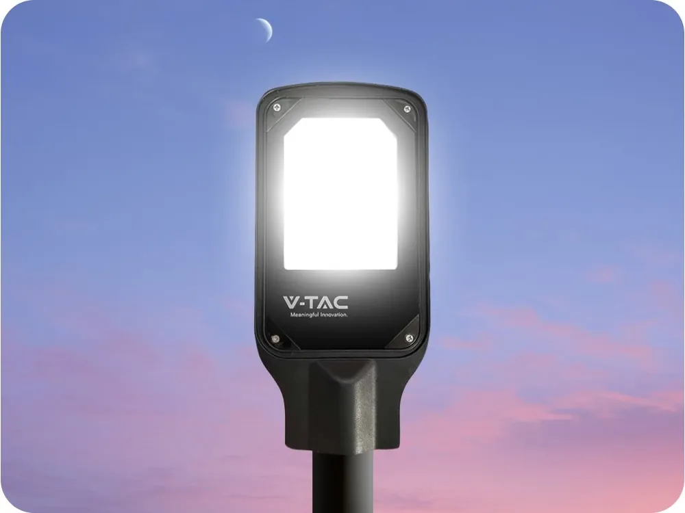 Reduceri Iluminat public LED 50W, 4270lm, 110°, IP65